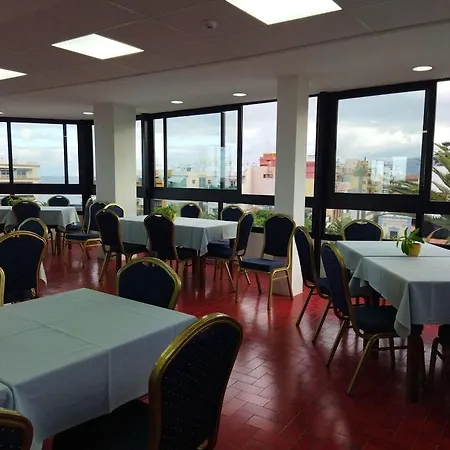 Tropical Hotell 3*