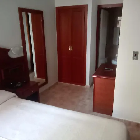 Tropical Puerto de la Cruz (Tenerife)