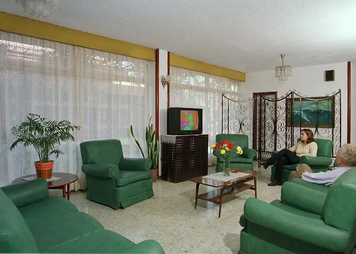 Tropical Szálloda 3*